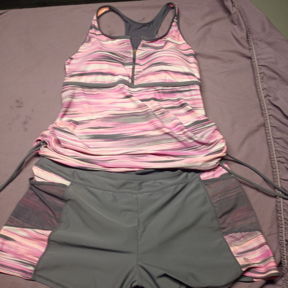 Women's Free Country Swimsuit Size 16